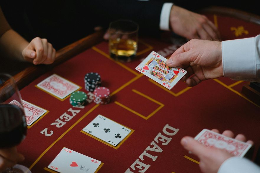 Tragamonedas Clásicas Online: ¡Revive la Emoción de los Casinos Tradicionales!